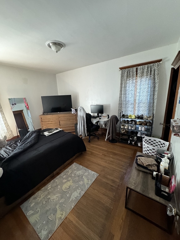 125 Barlow St