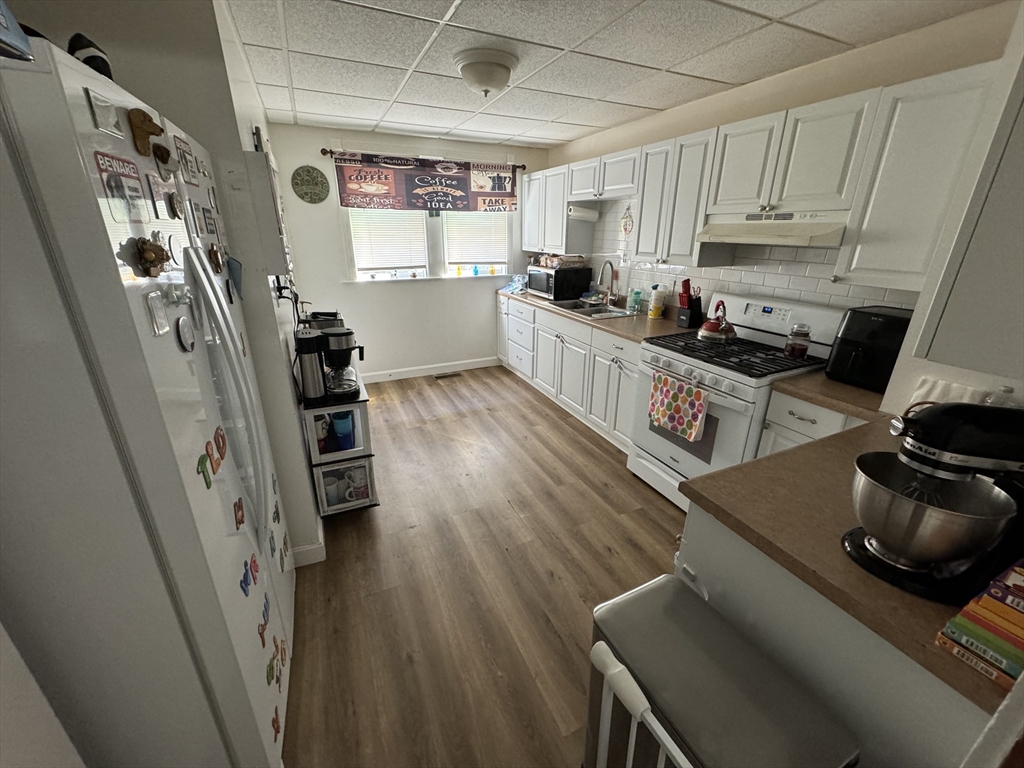 125 Barlow St