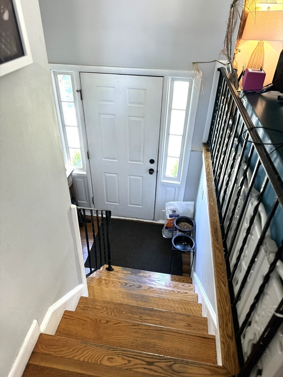 906 Mitchells Lane