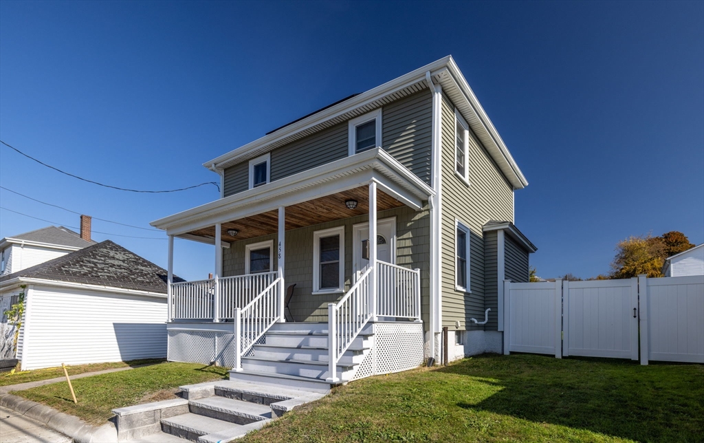 458 King Street