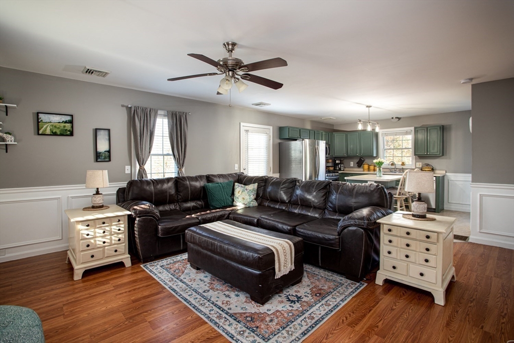 318 Crescent Street # B