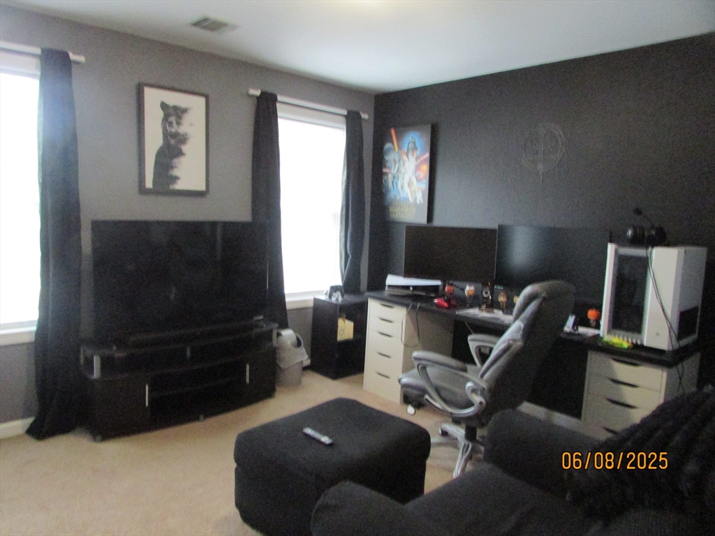 218 R Hart St. # A