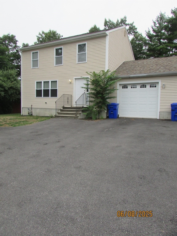 218 R Hart St. # A