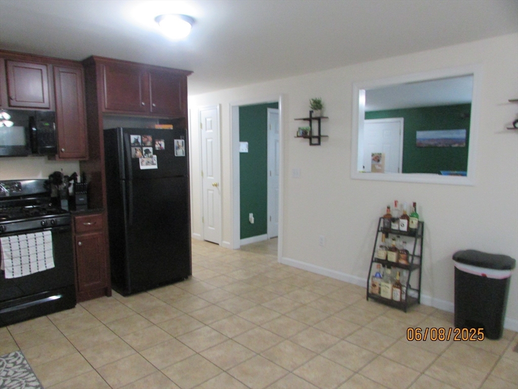 218 R Hart St. # A