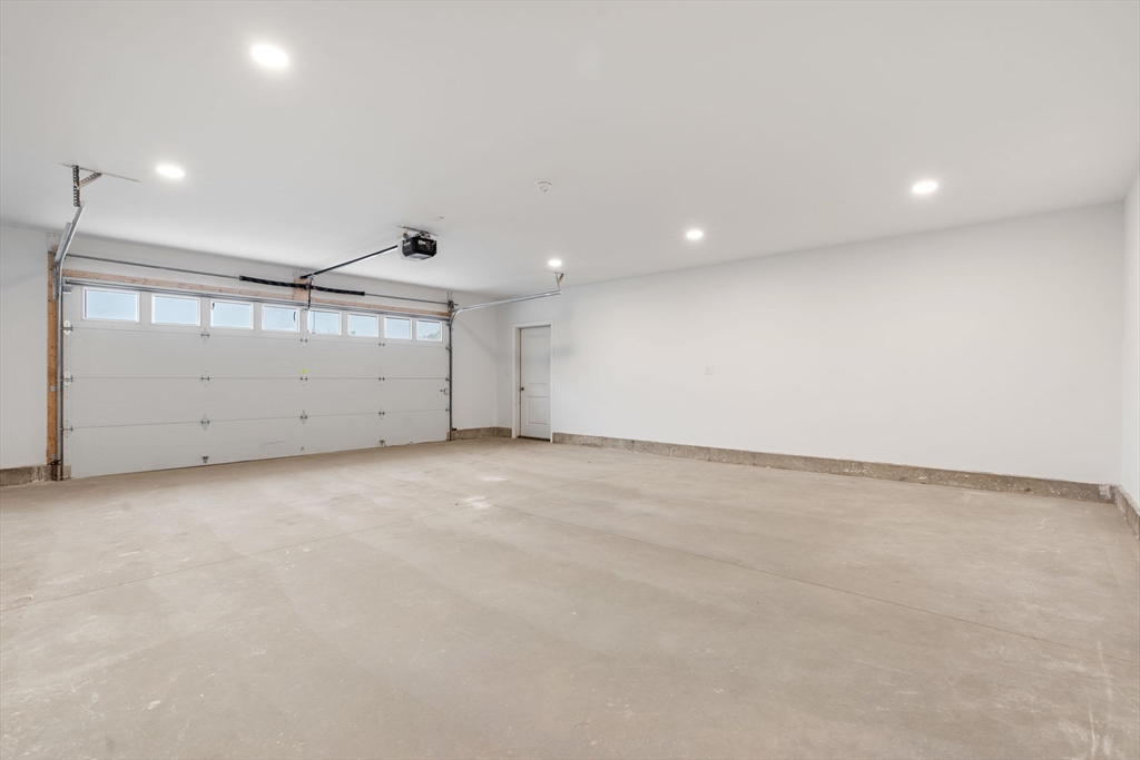 20 Bronson St