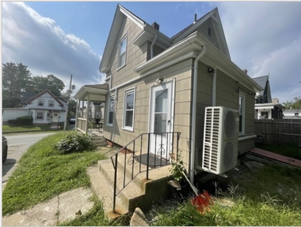 61 Myrtle St