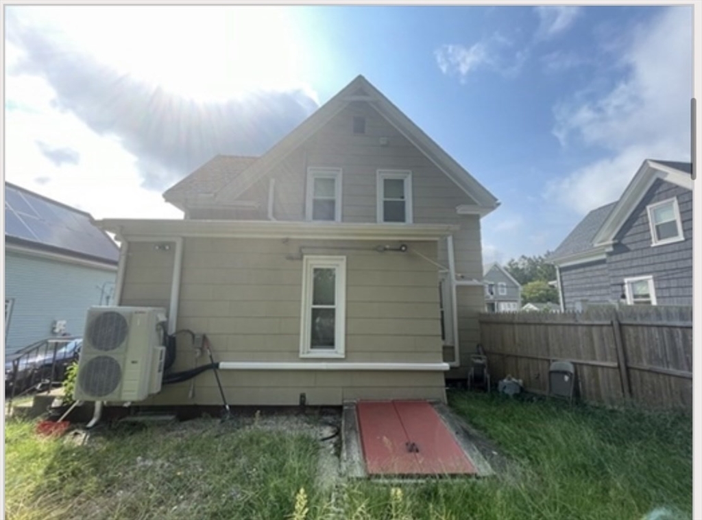 61 Myrtle St