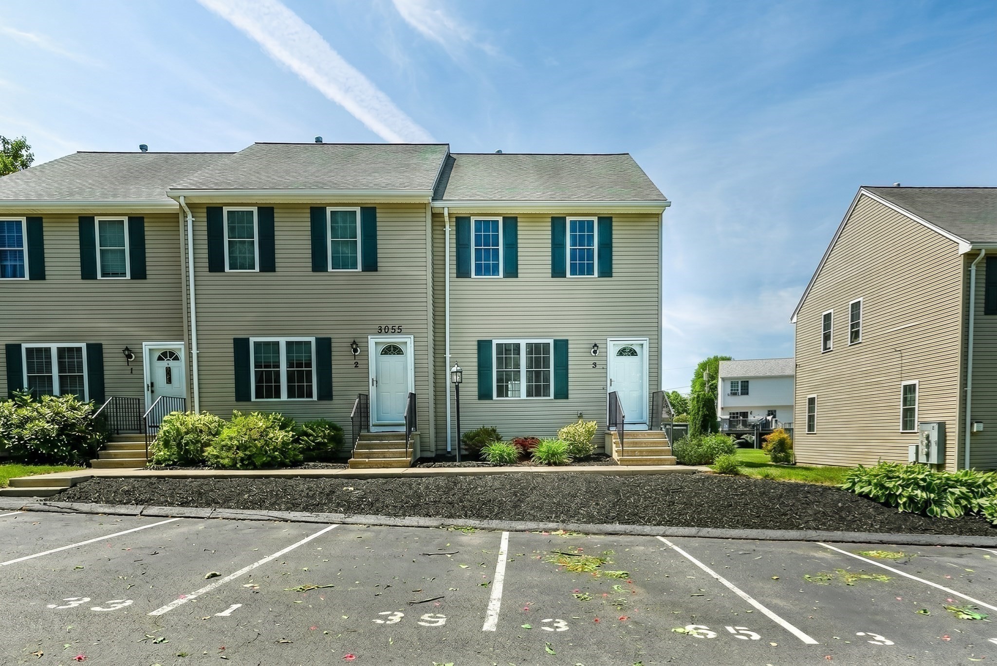 5055 North Main Street # 3