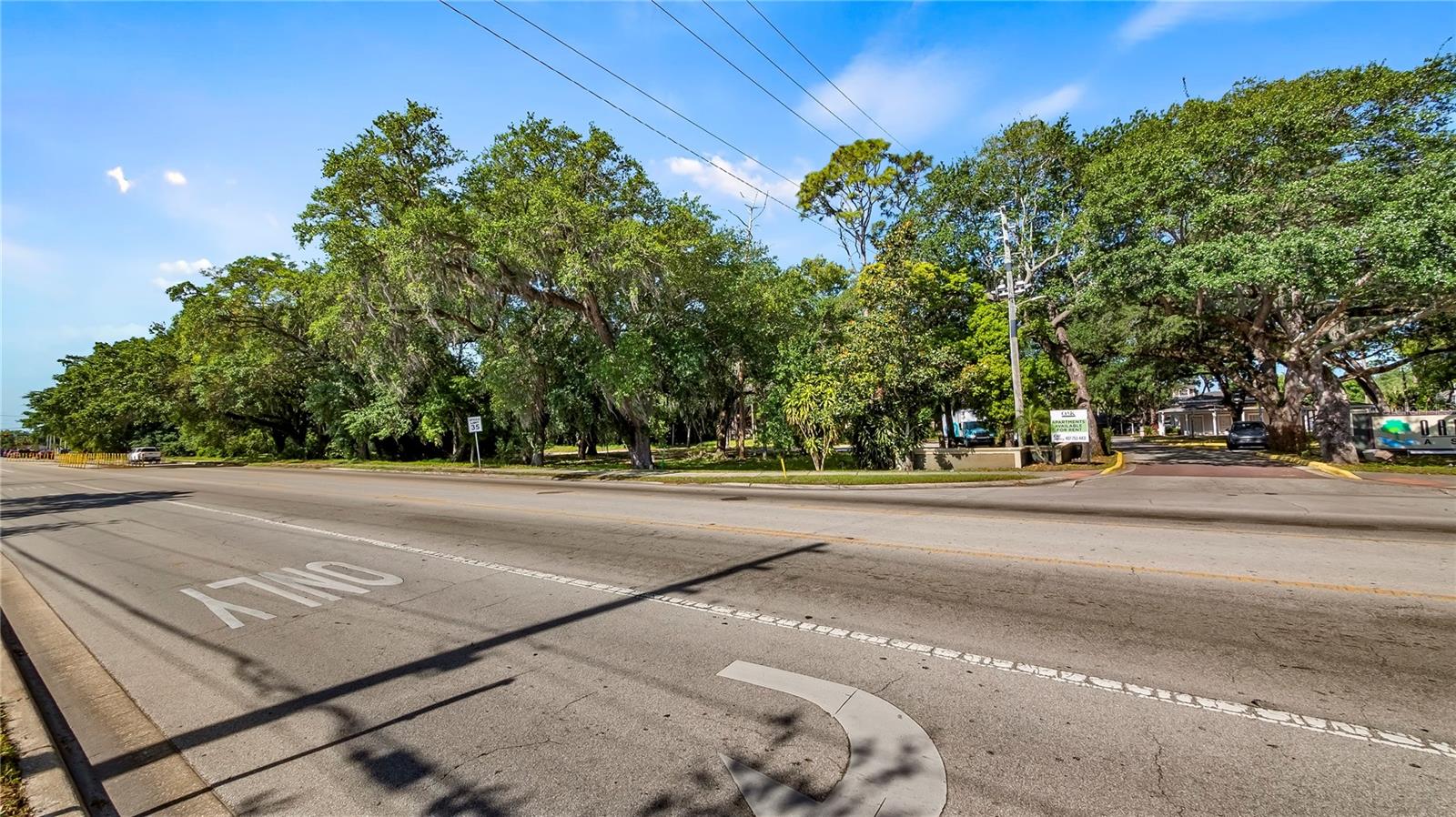 1500 N HOAGLAND BLVD