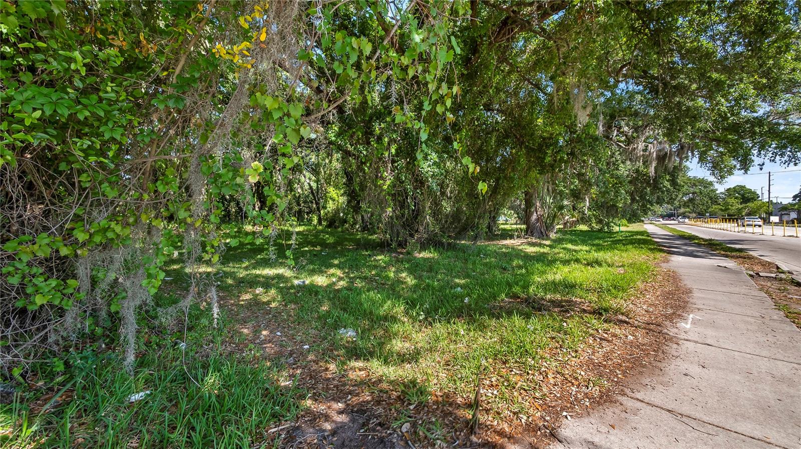 1500 N HOAGLAND BLVD