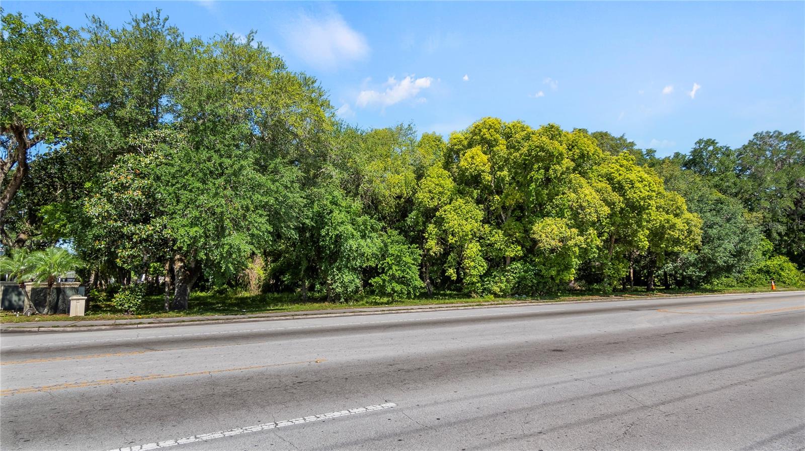 1500 N HOAGLAND BLVD