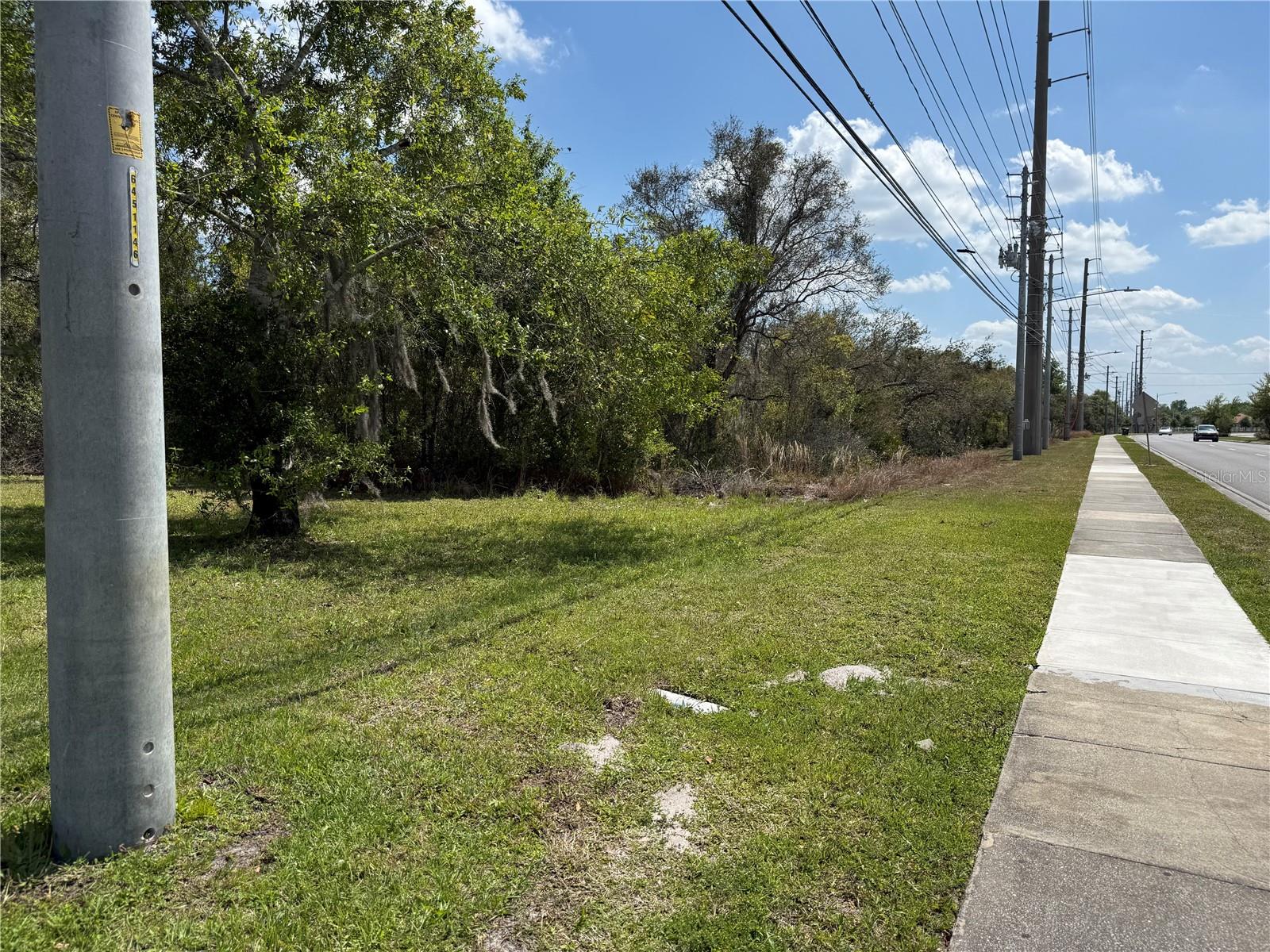 11253 S APOPKA VINELAND RD