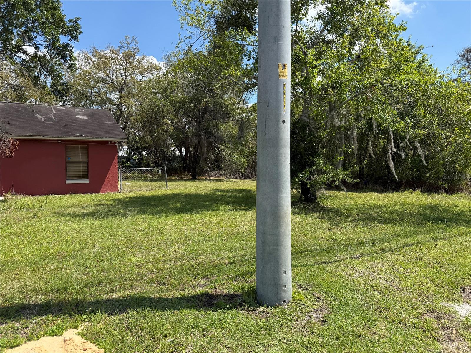 11253 S APOPKA VINELAND RD