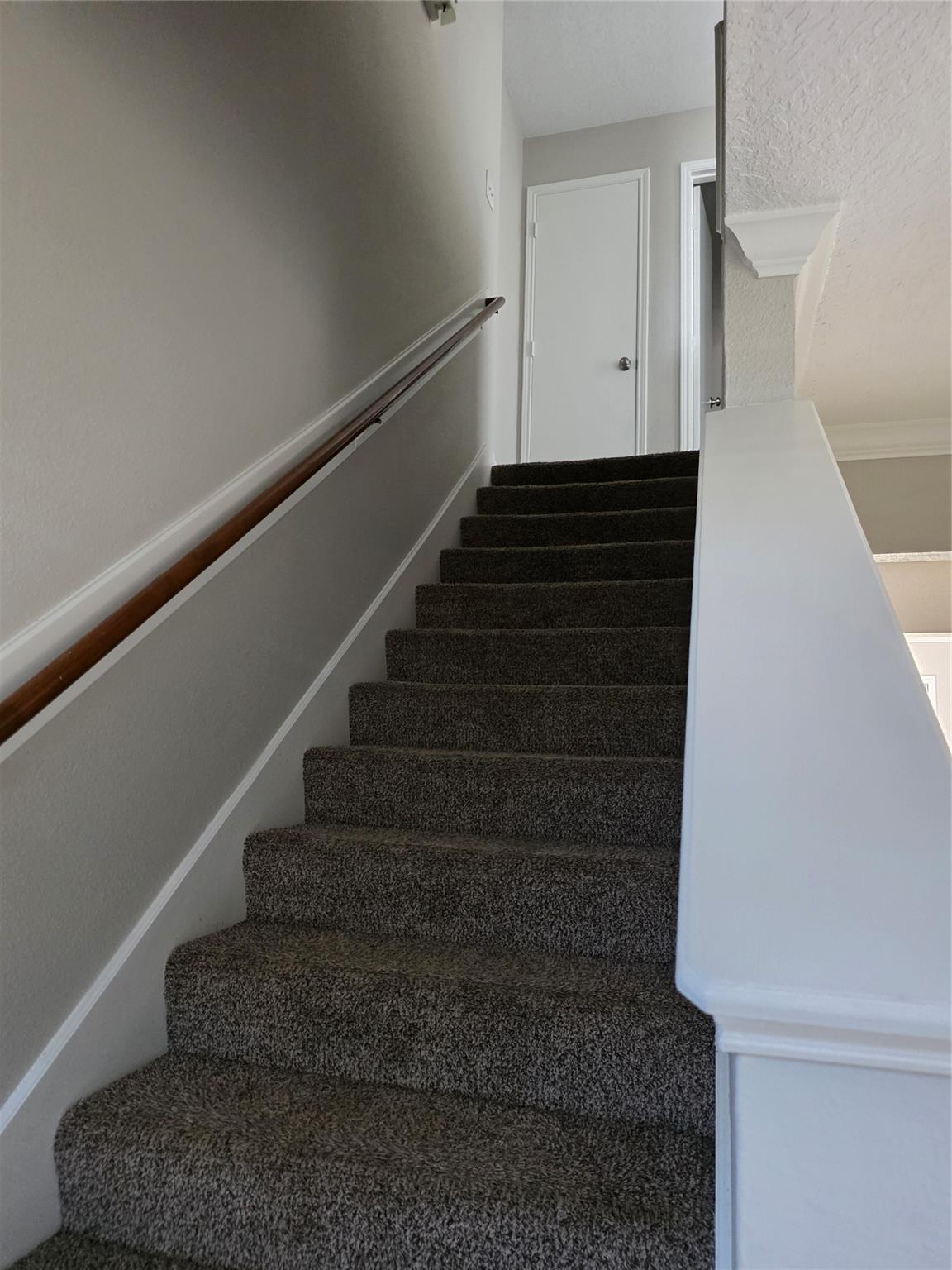 15146 Grassington Drive