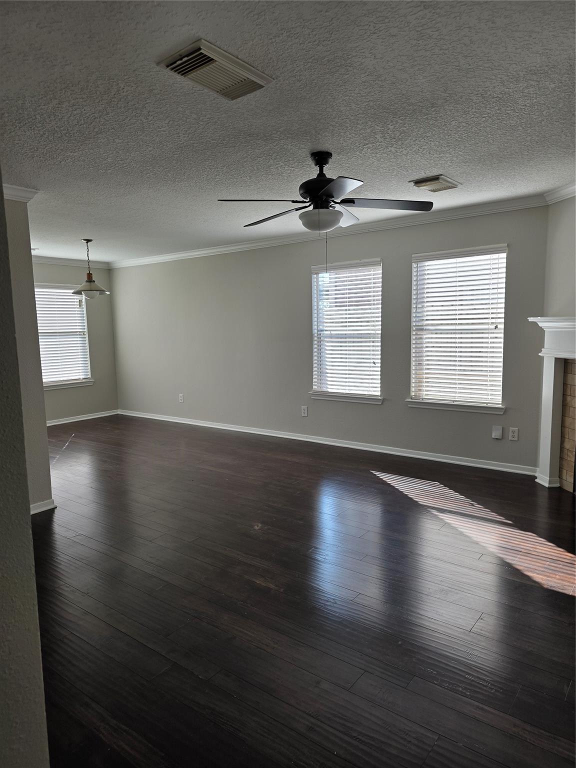 15146 Grassington Drive