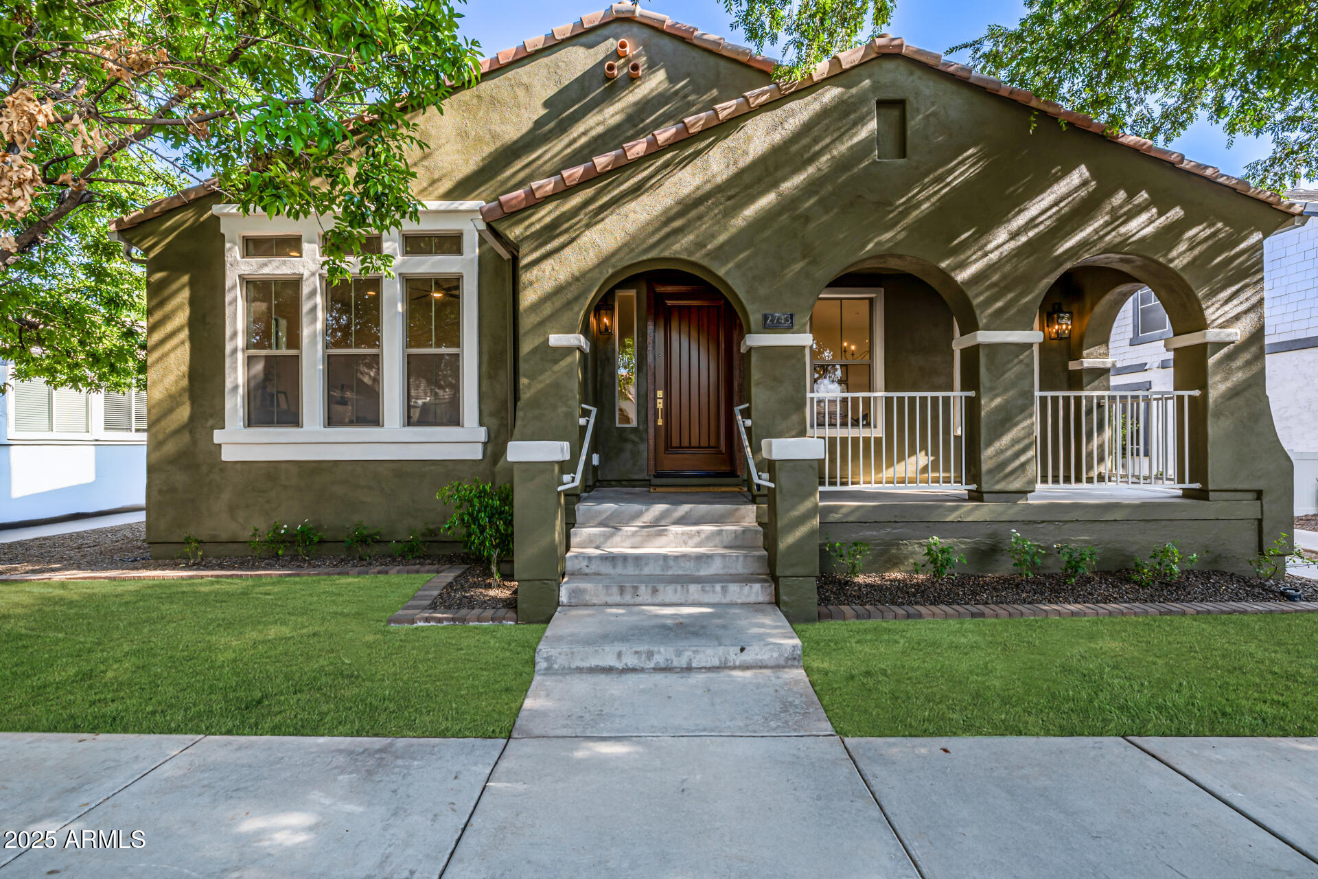 2743 E VIRGINIA Street
