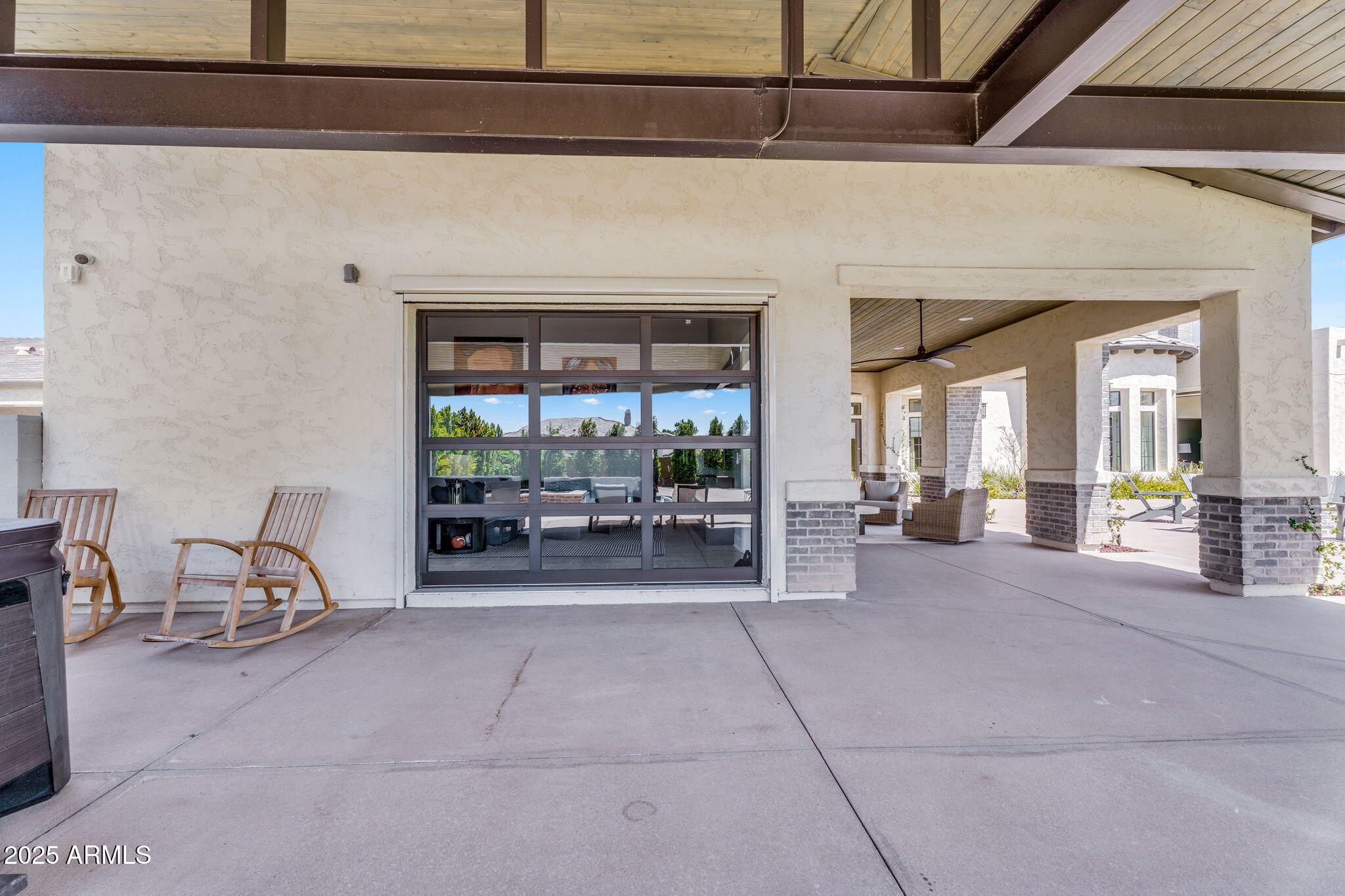 4037 E MINTON Circle
