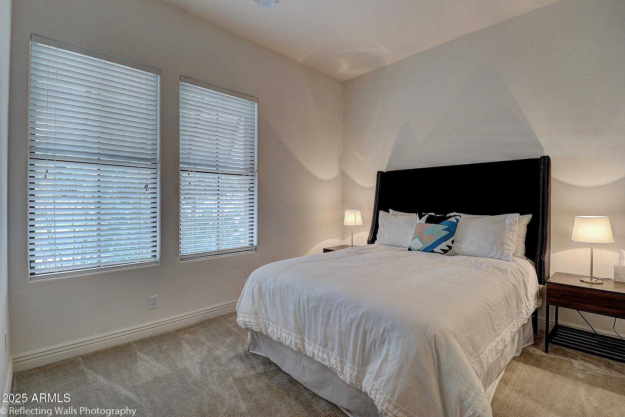 3163 E LOS ALTOS Court