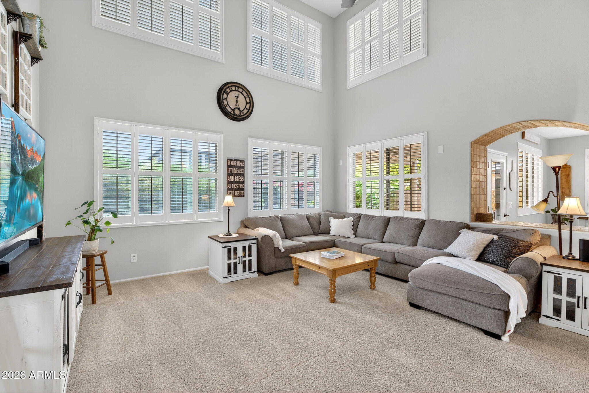 897 W HOLSTEIN Trail