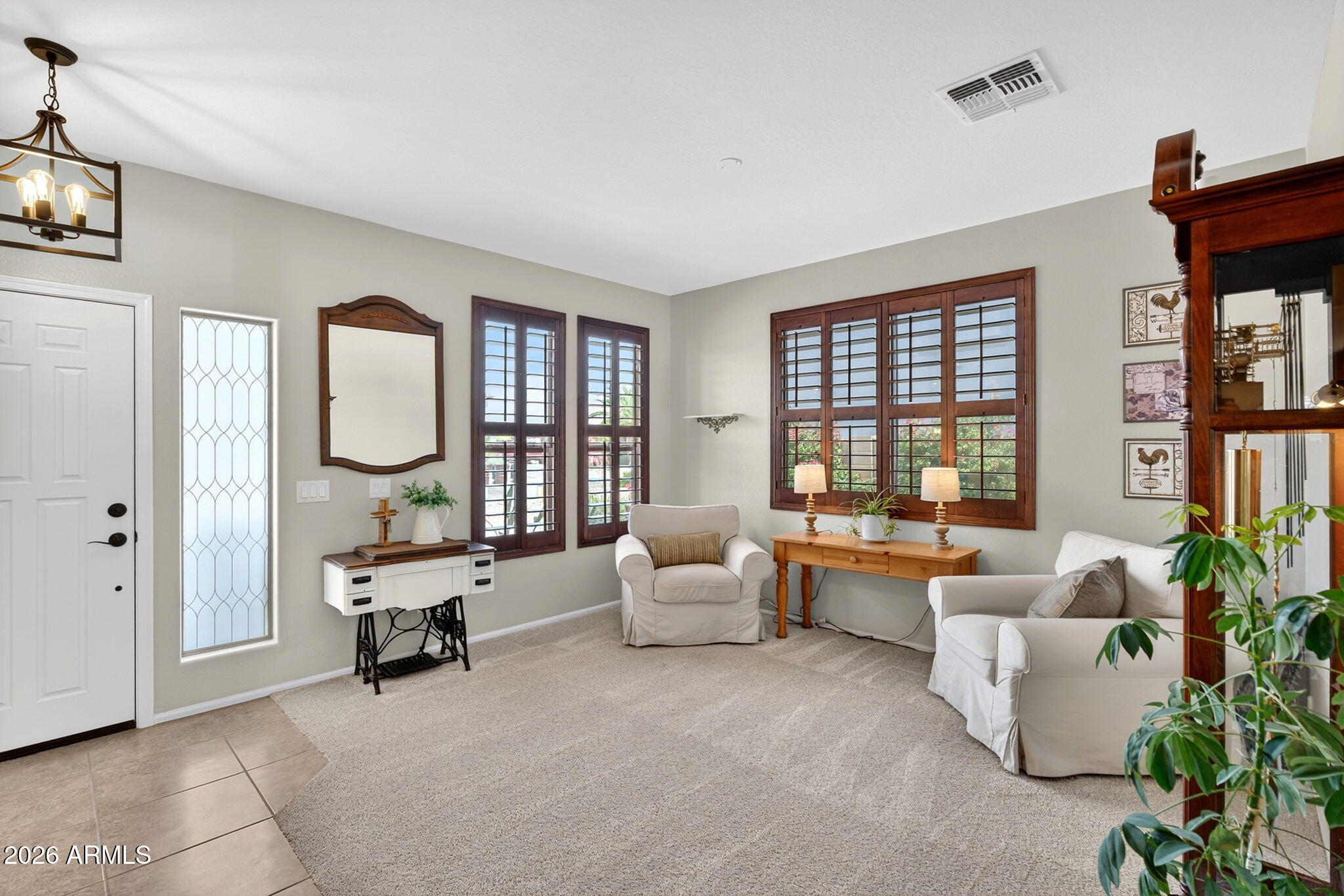 897 W HOLSTEIN Trail
