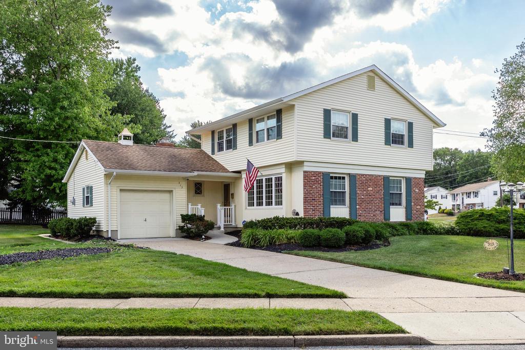 313 Mallard Dr
