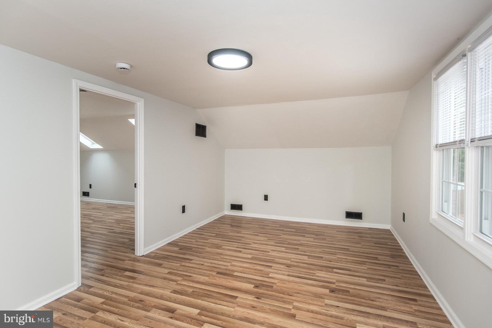 558 Sentinel Rd