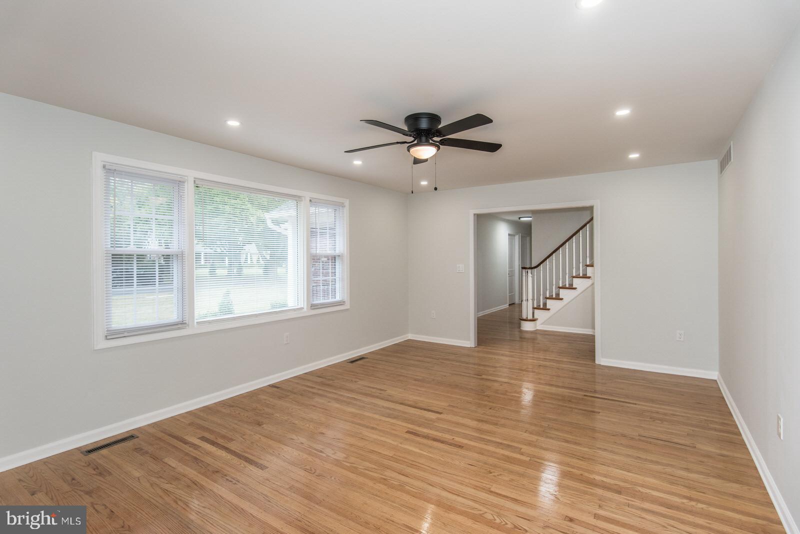 558 Sentinel Rd