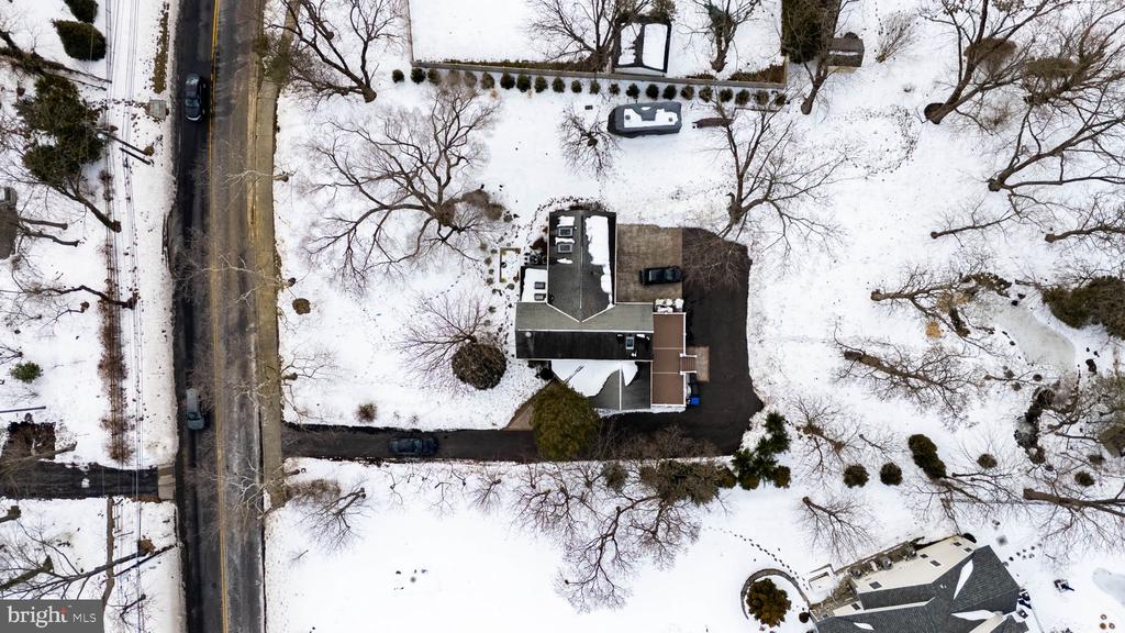 611 NEW ALBANY ROAD