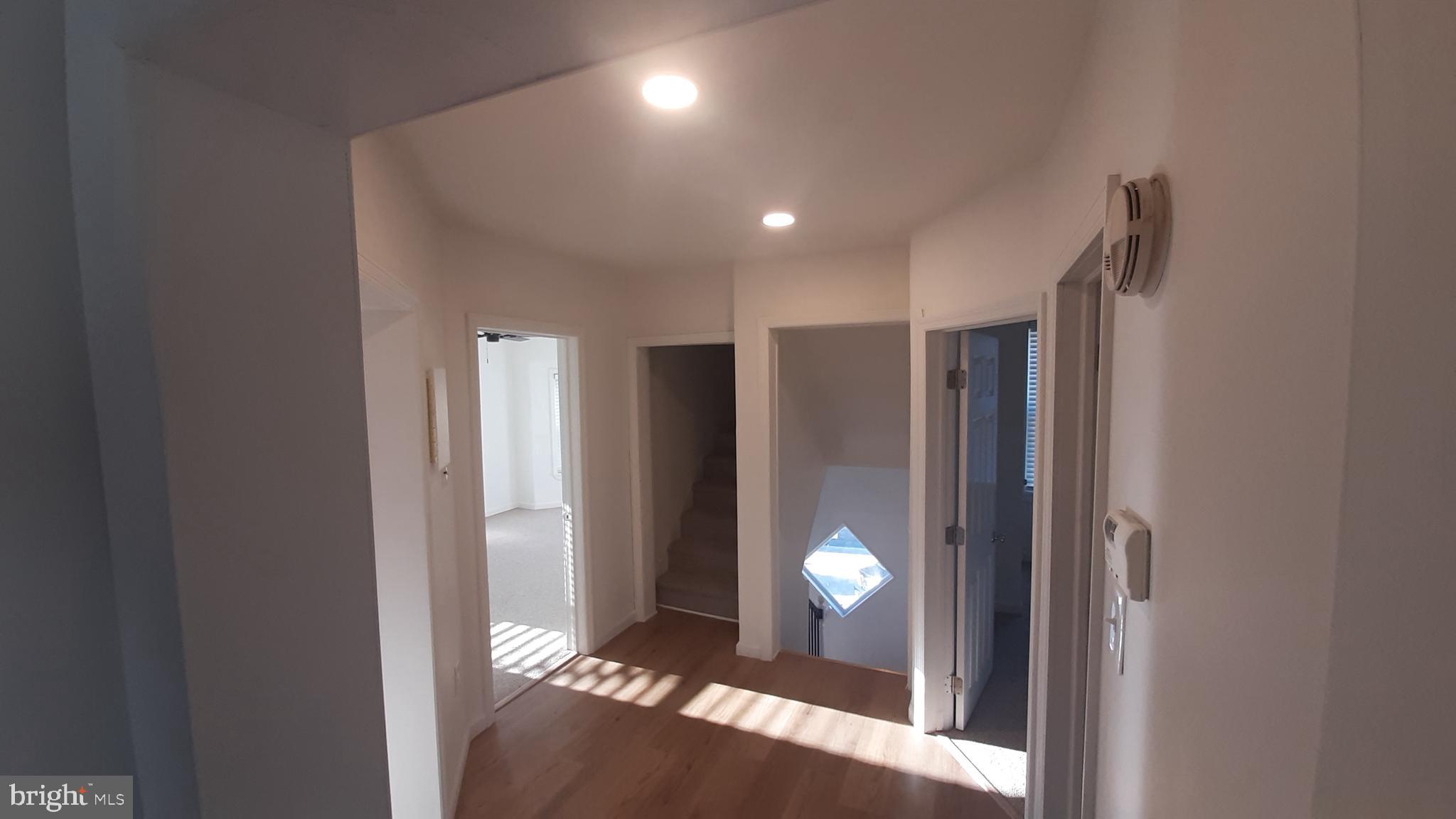 229 Oakland Ave