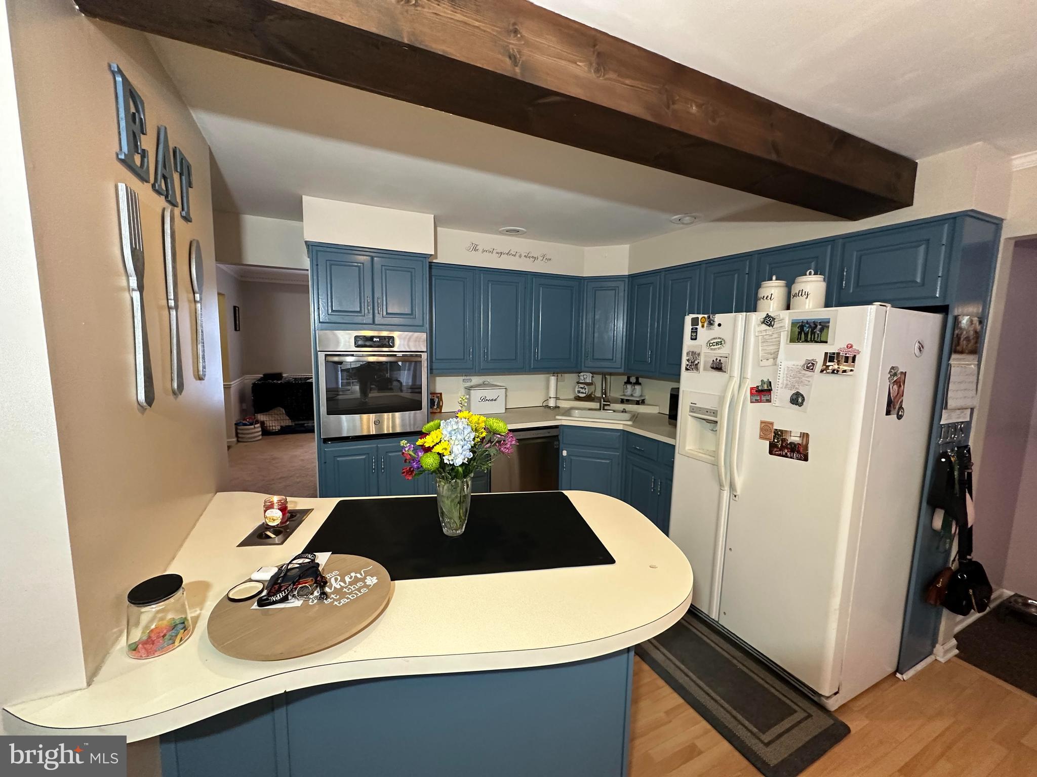 124 E Maple Ave