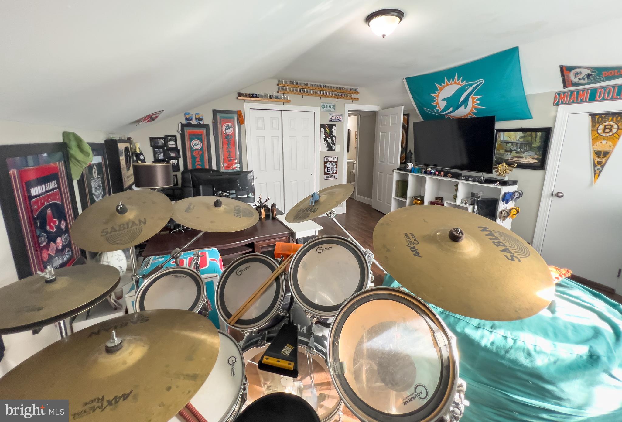 16 Arborwood Ln