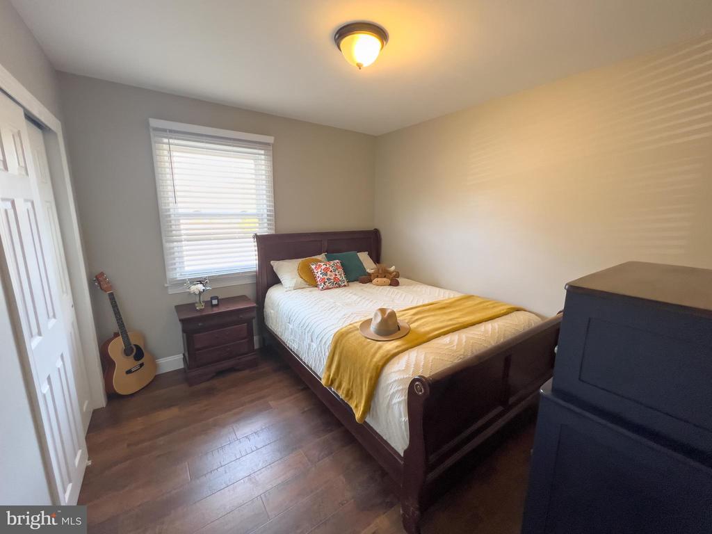 16 Arborwood Ln