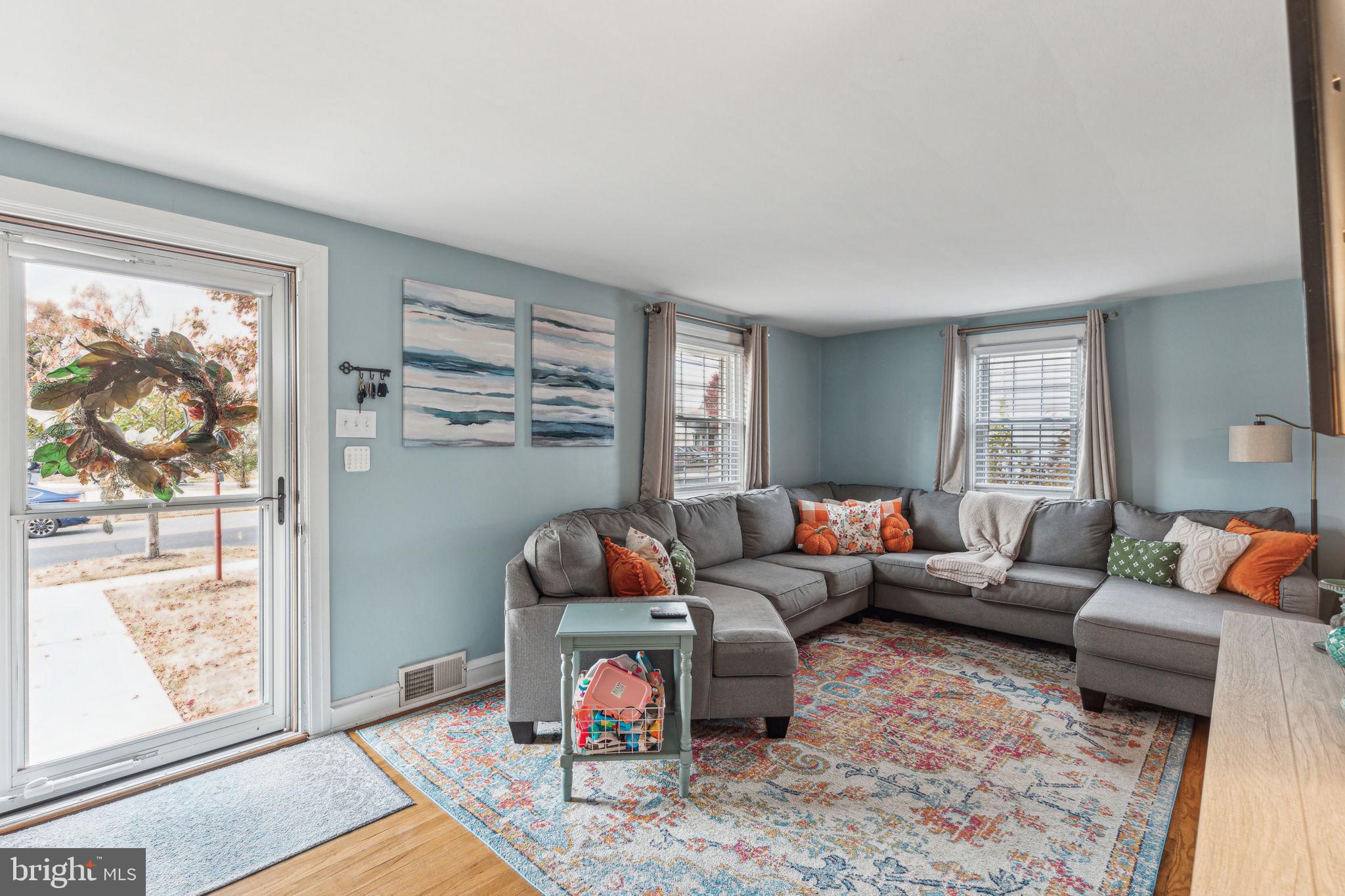 203 Kendall Blvd