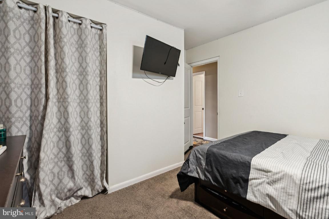 146 COUNTRY CLUB ROAD