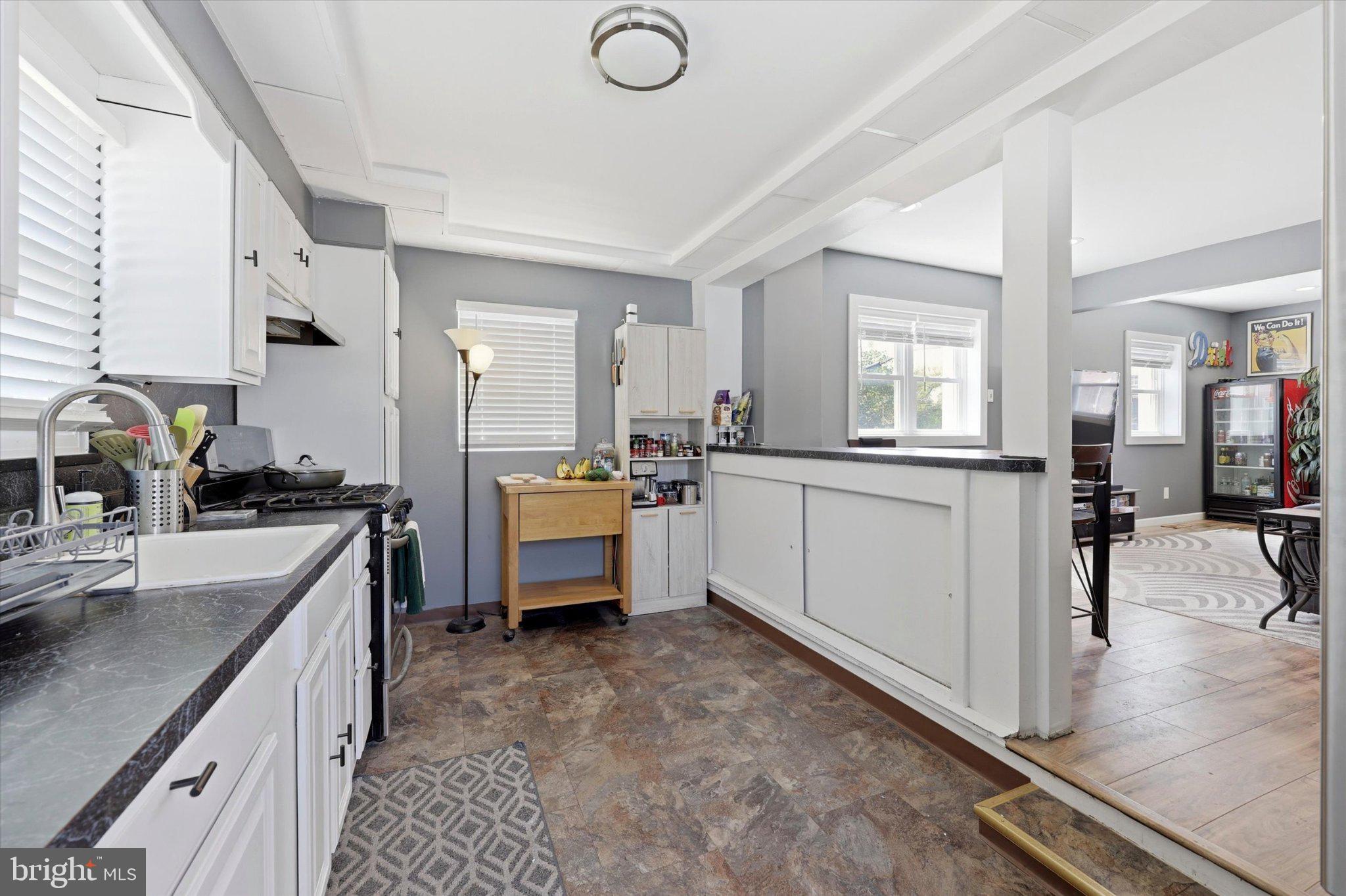 100 5TH STREET
