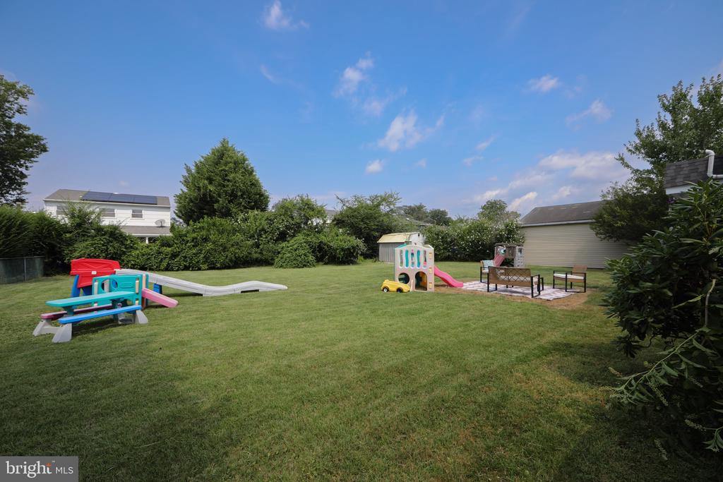 26 ELINOR AVENUE