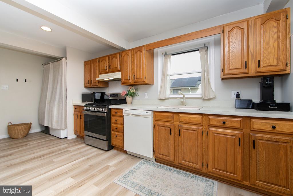 26 ELINOR AVENUE