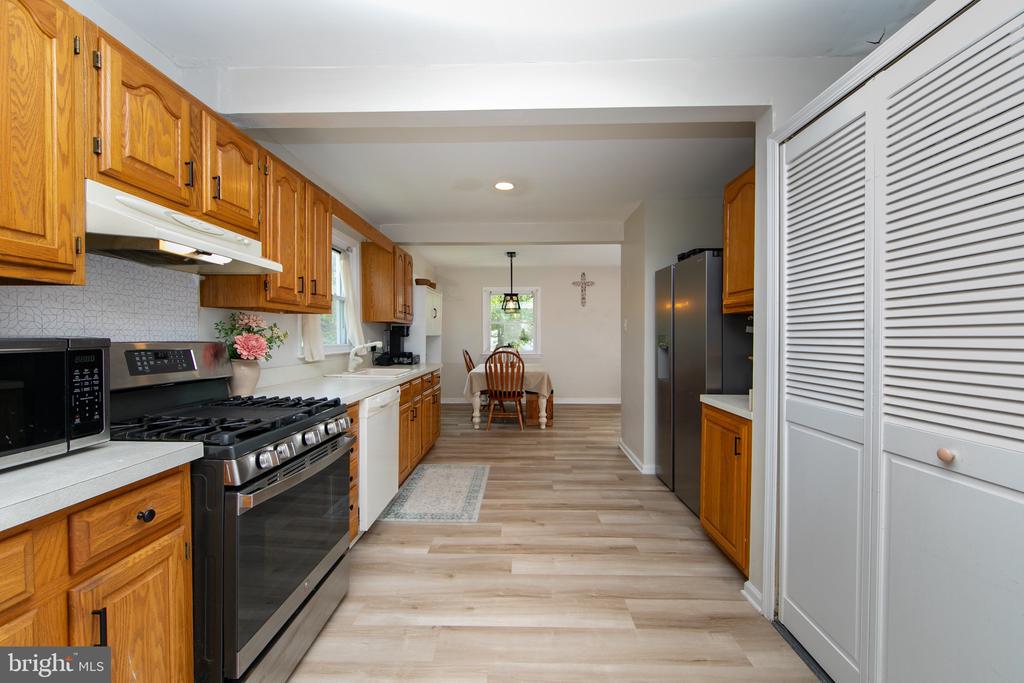 26 ELINOR AVENUE