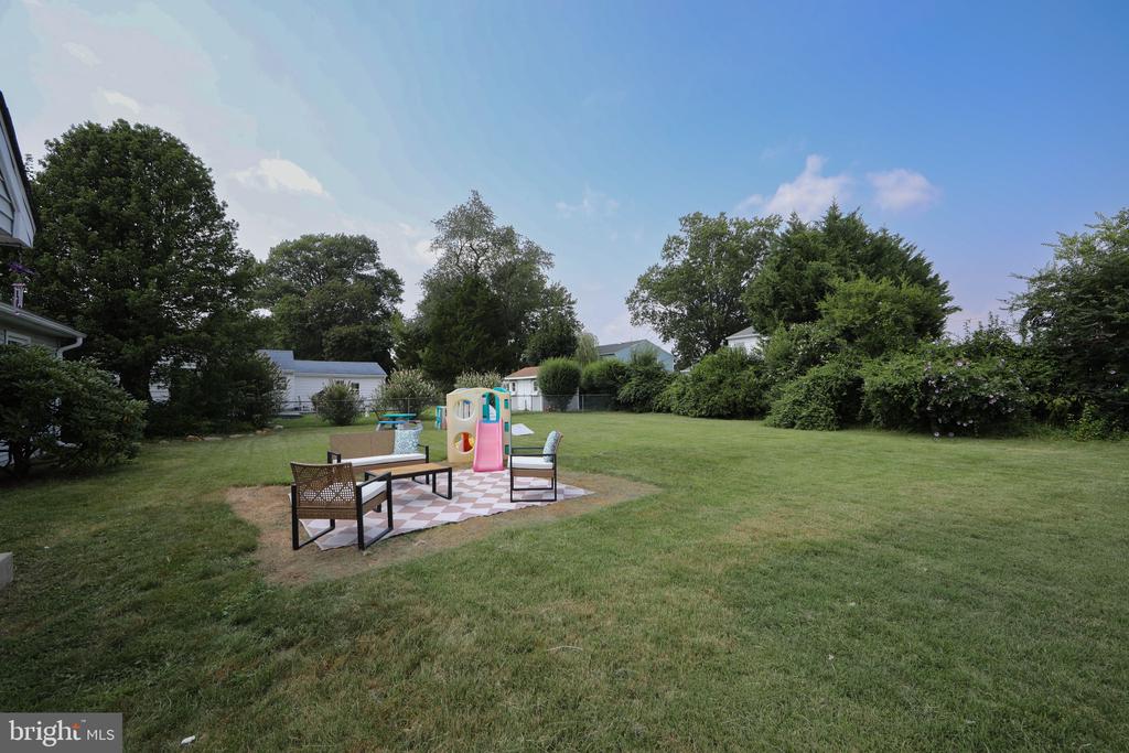 26 ELINOR AVENUE