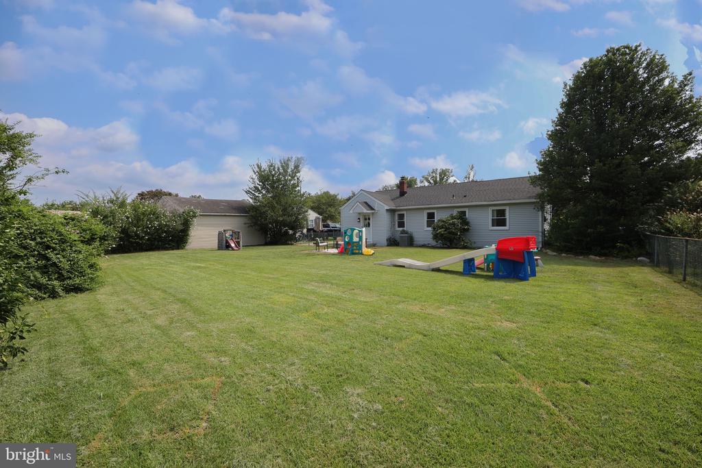 26 ELINOR AVENUE