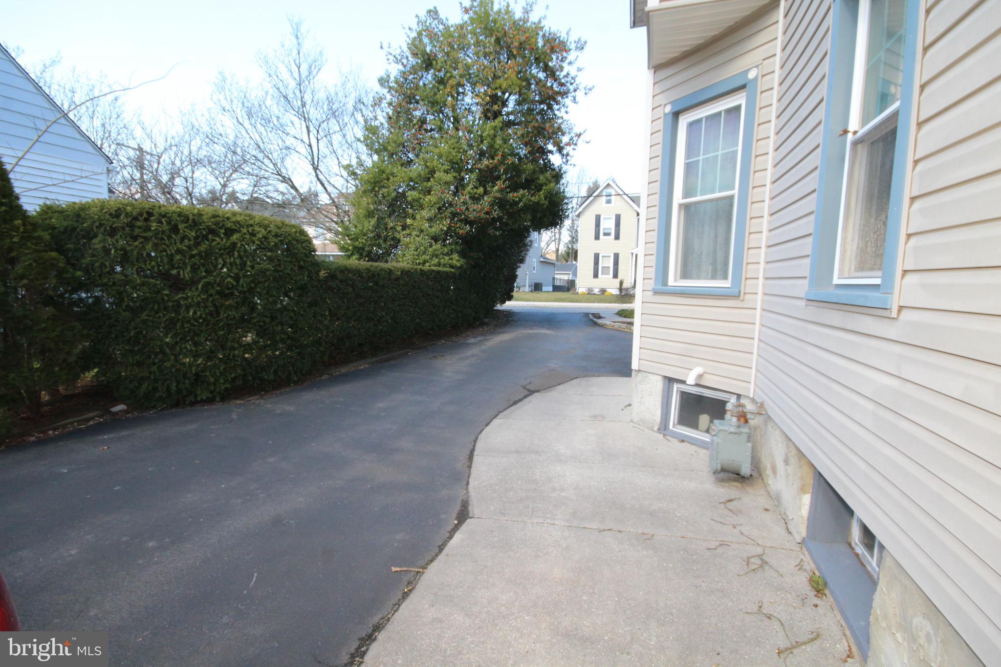 45 Evergreen Ave