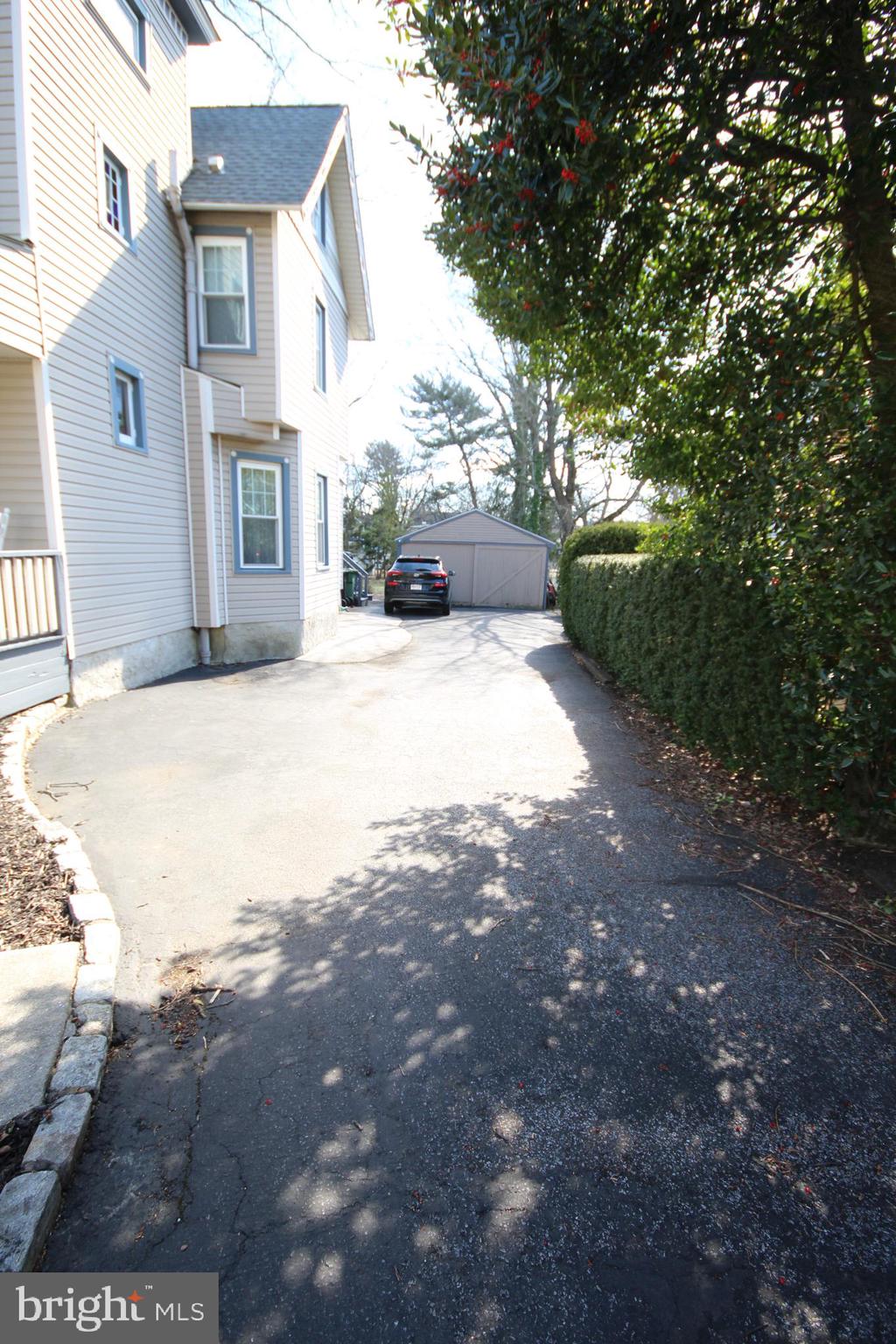 45 Evergreen Ave