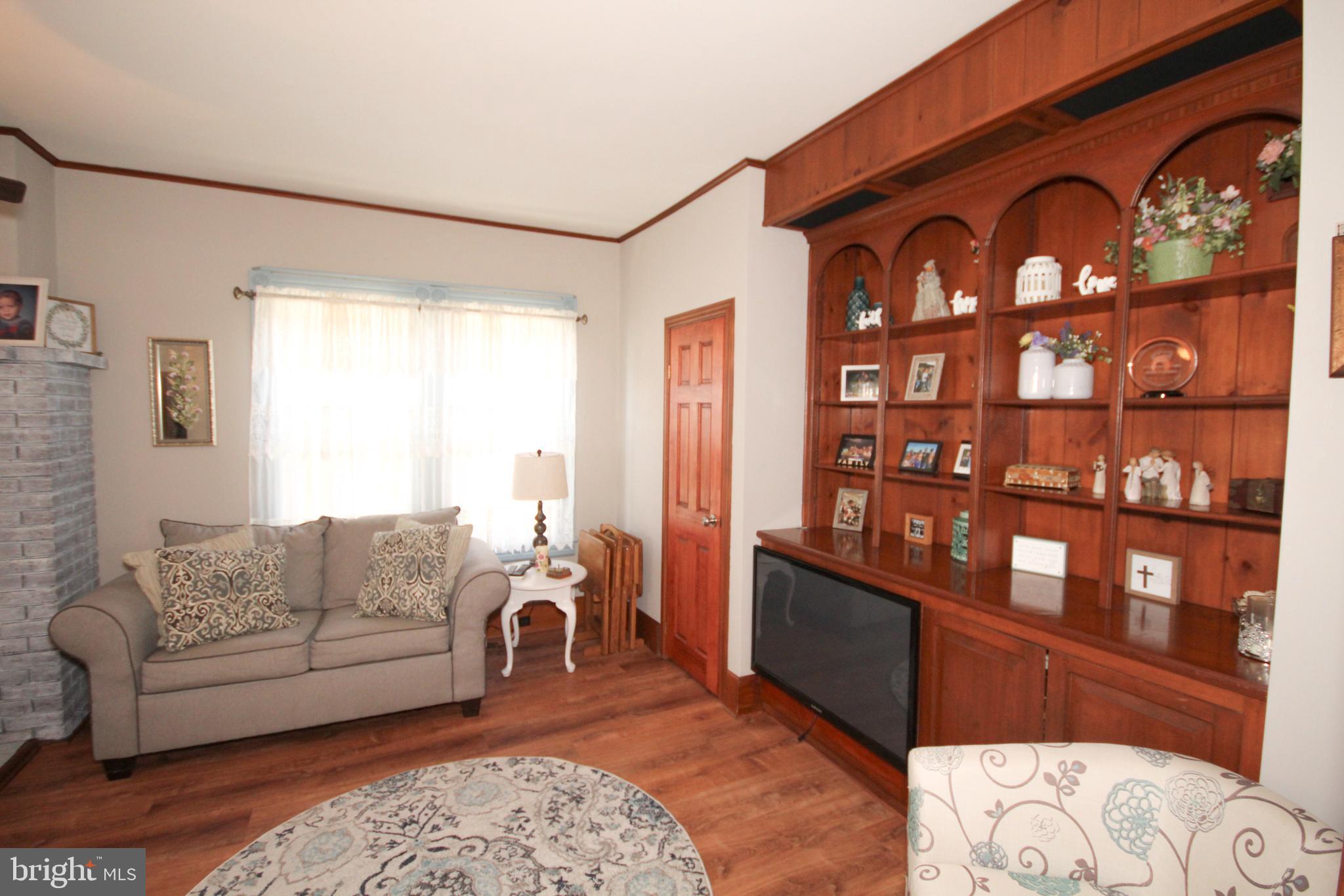 45 Evergreen Ave