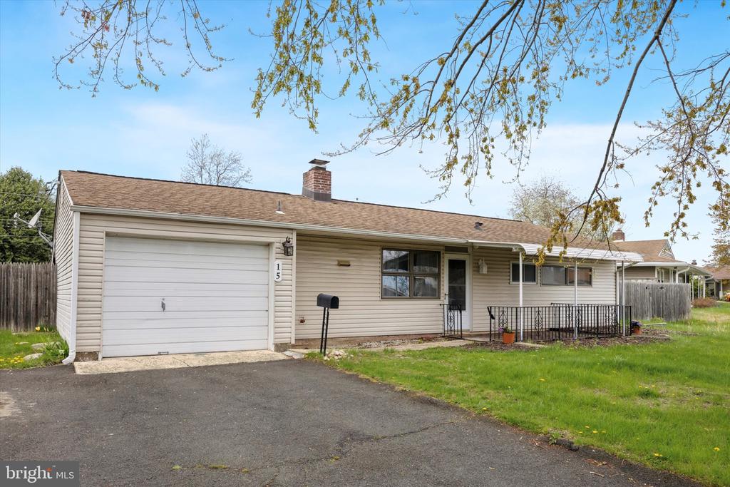 15 Burning Bush Ln