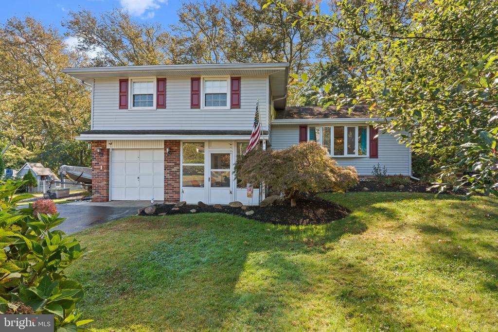 17 HIGHLAND DRIVE