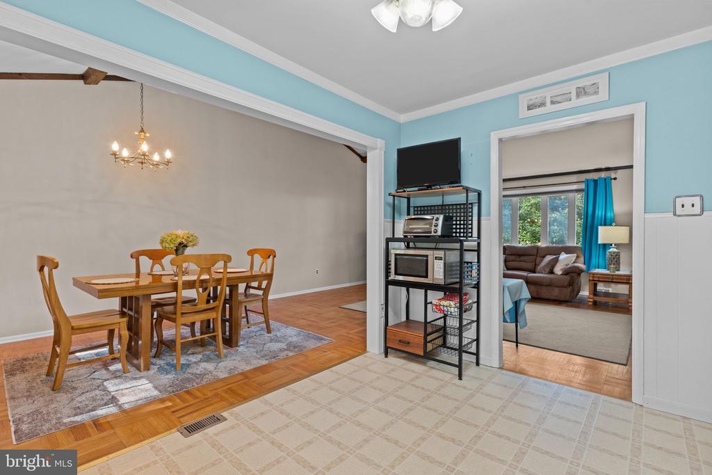 17 HIGHLAND DRIVE