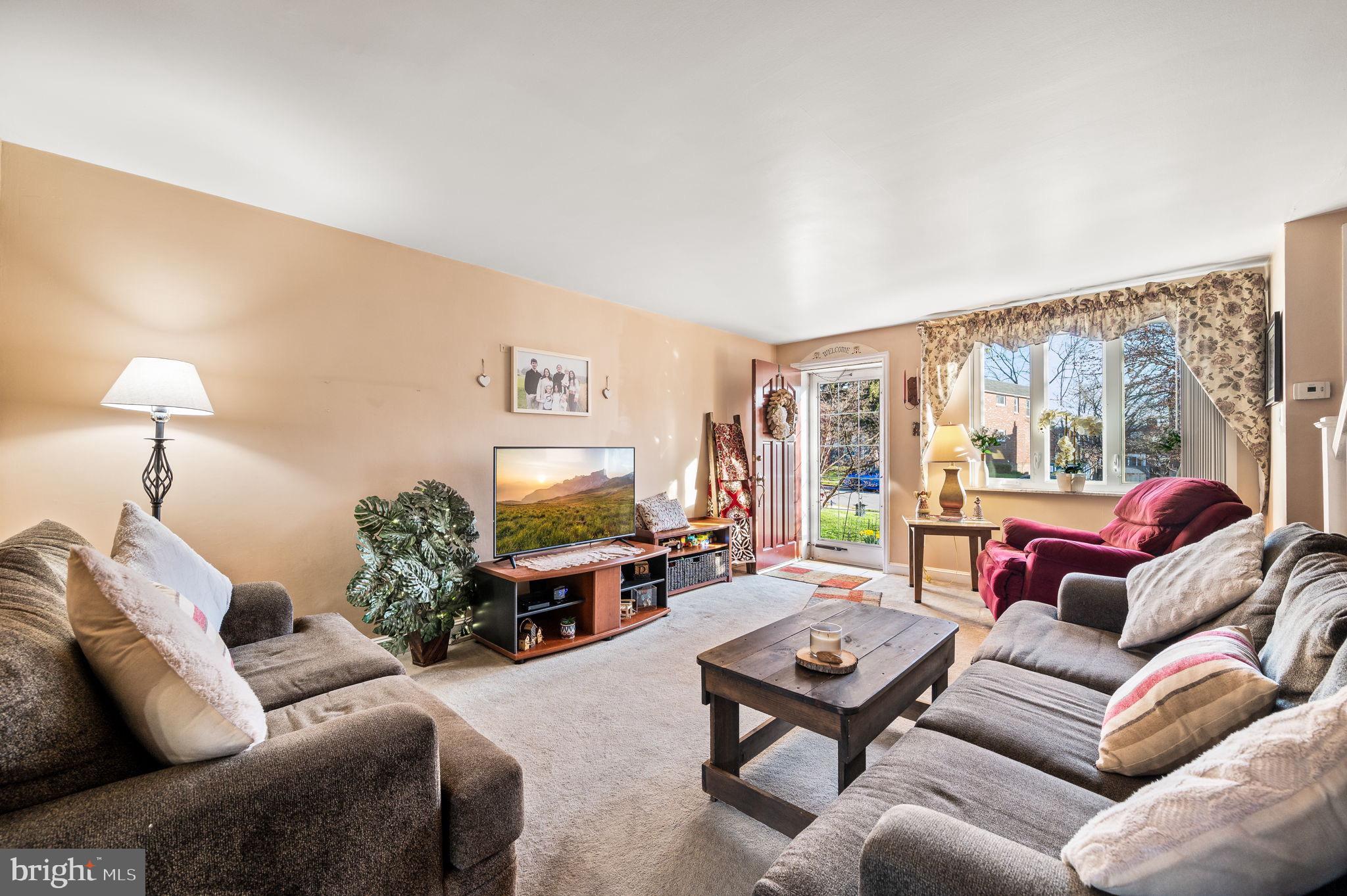 1135 Tremont Dr