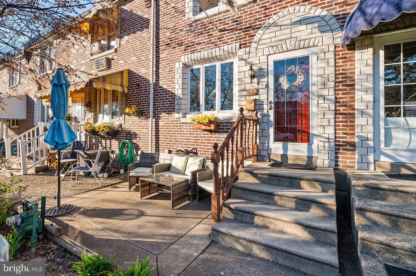 1135 Tremont Dr