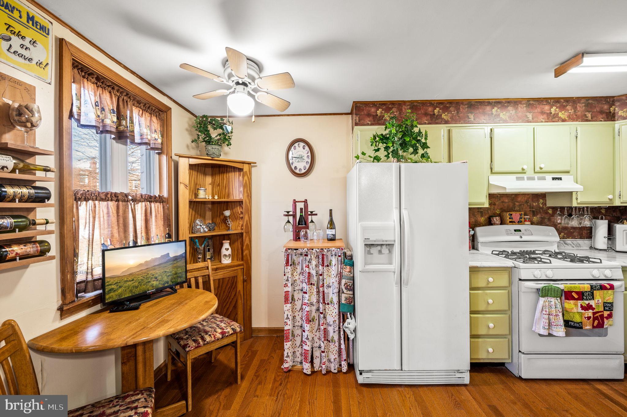 1135 Tremont Dr