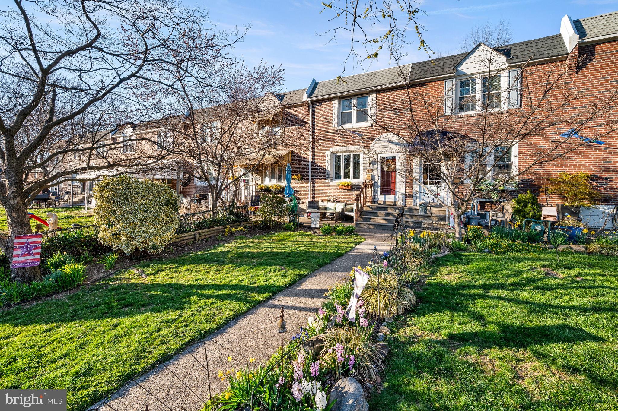 1135 Tremont Dr